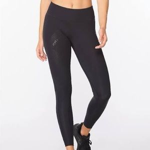 2XU, Louis Vuitton company, midrise compression black full length leggings.